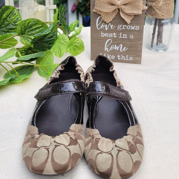 Coach Caryl Sig (Mary Jane Style) Size 6.5B - Picture 1 of 7